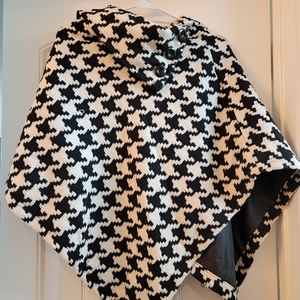 Houndstooth Cape